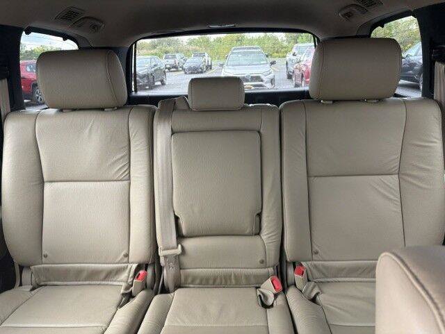 Used 2015 Toyota Sequoia Limited AWD/4WD image 12