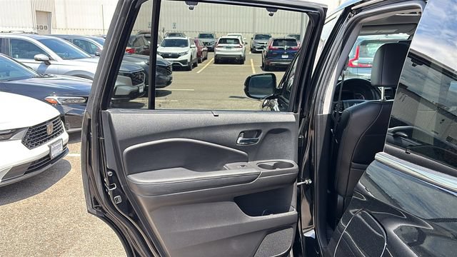 Used 2021 Honda Pilot Touring image 23