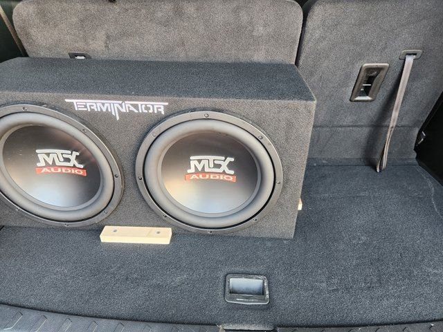 Used 2023 Chevrolet Traverse LT image 35