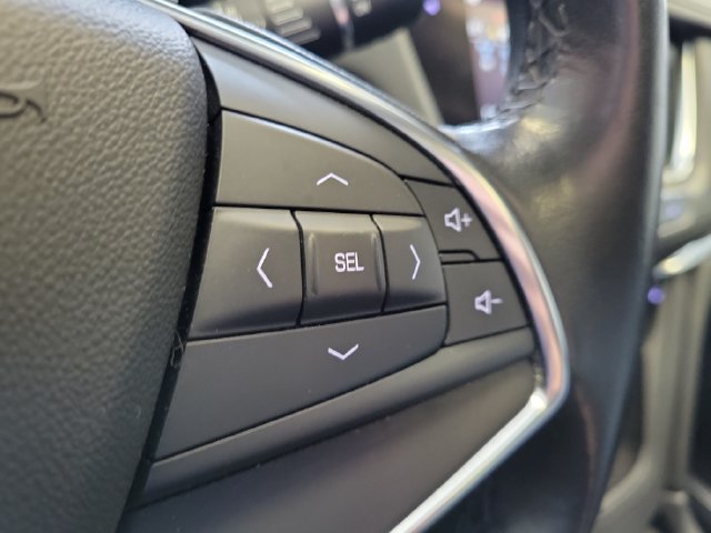 Used 2019 Cadillac XT5 Luxury AWD/4WD image 16