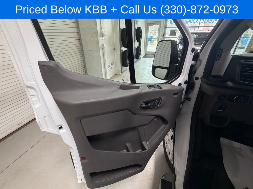 Used 2024 Ford Transit 250 Low Roof w/ Exterior Upgrade Package image 13