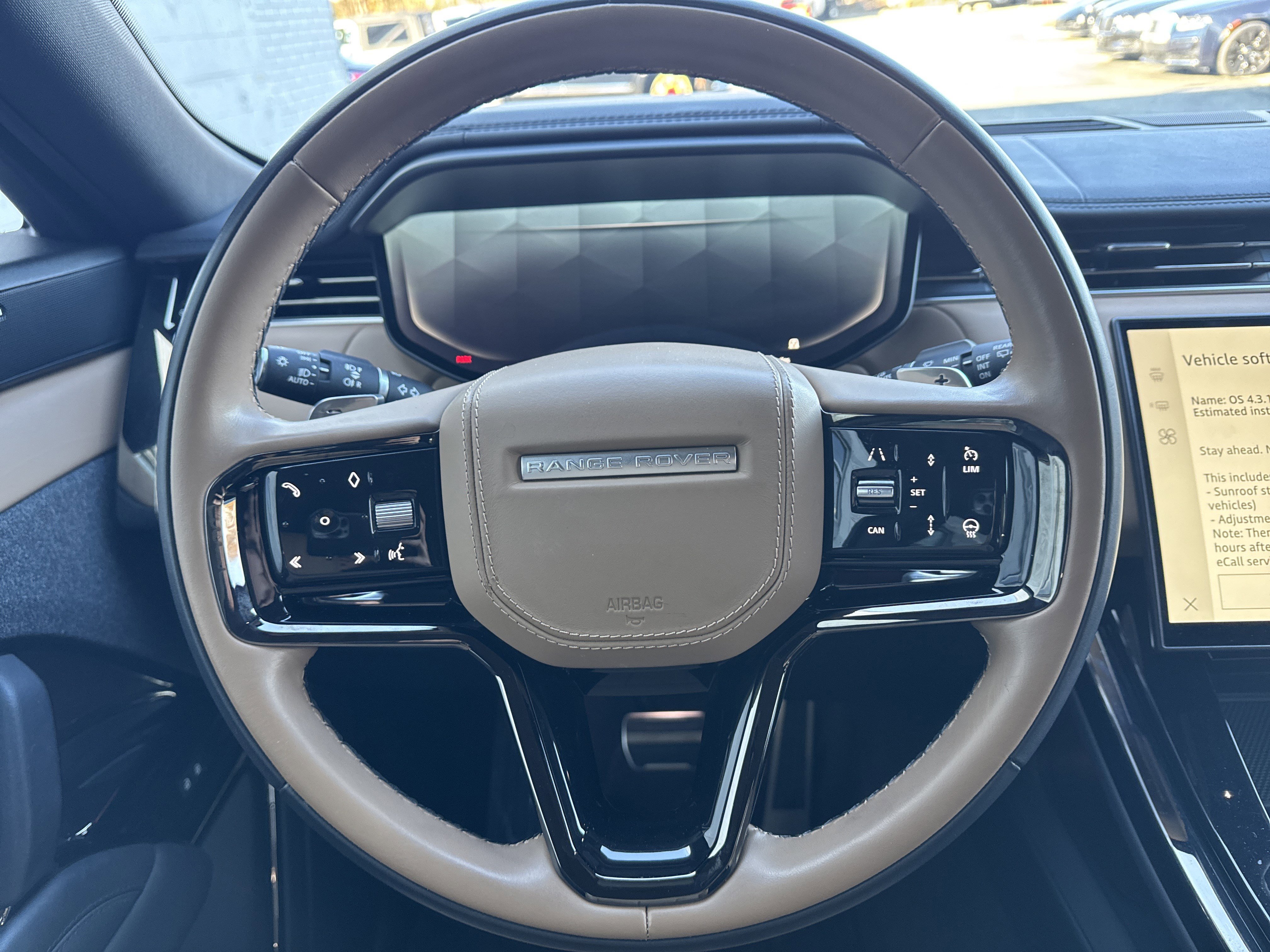 Used 2024 Land Rover Range Rover Sport Dynamic SE image 19