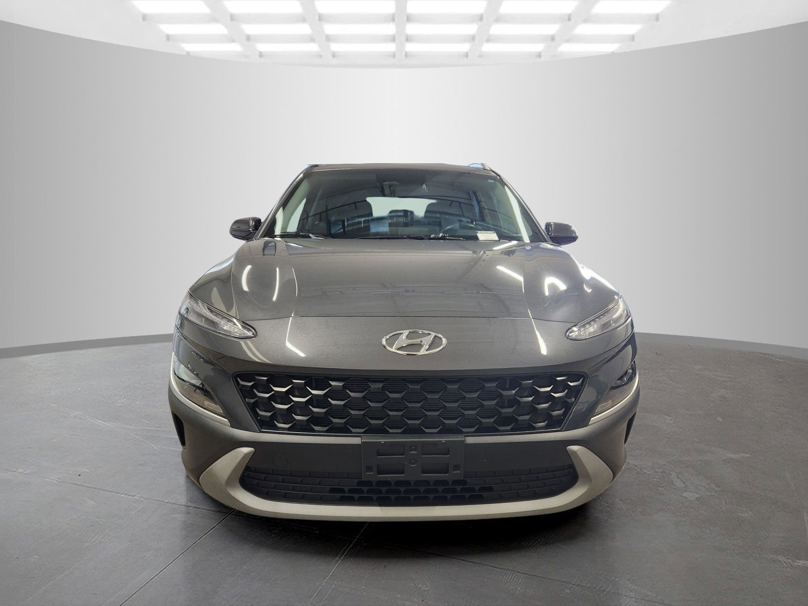 Used 2023 Hyundai Kona SEL w/ Convenience Package image 2