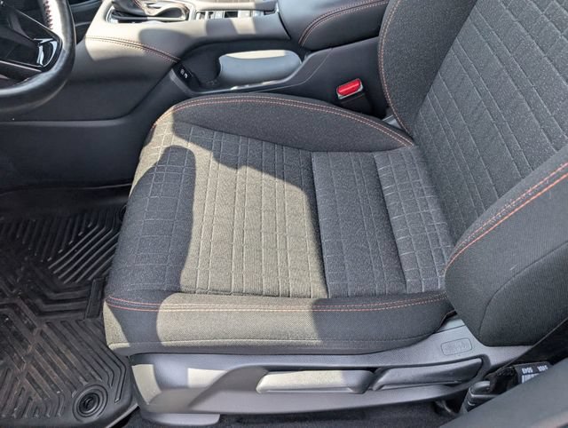 Used 2025 Honda HR-V Sport image 21