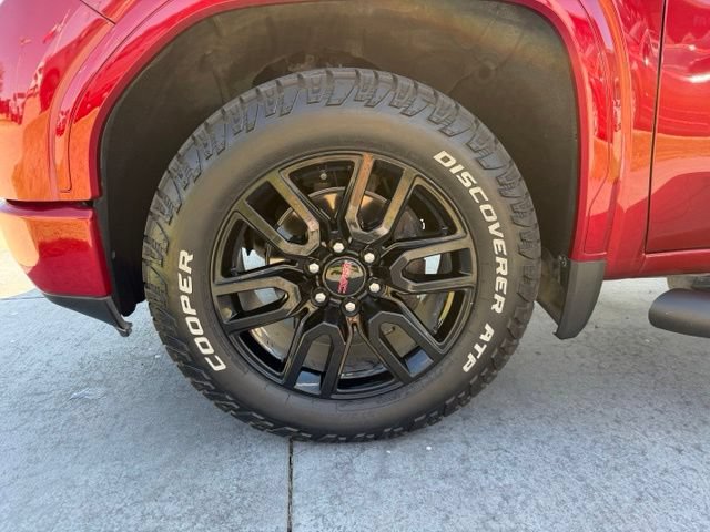 Used 2021 GMC Sierra 1500 Elevation w/ Preferred Package AWD/4WD image 4