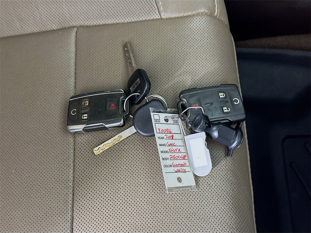 Used 2018 GMC Sierra 2500 SLT w/ Duramax Plus Package image 34