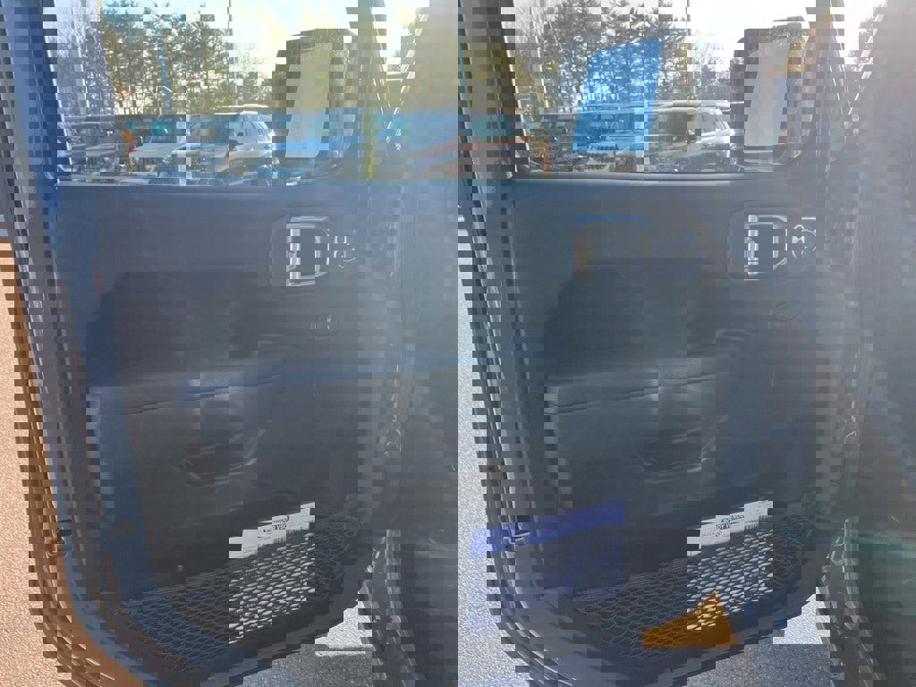 New 2026 Jeep Gladiator Sport image 19