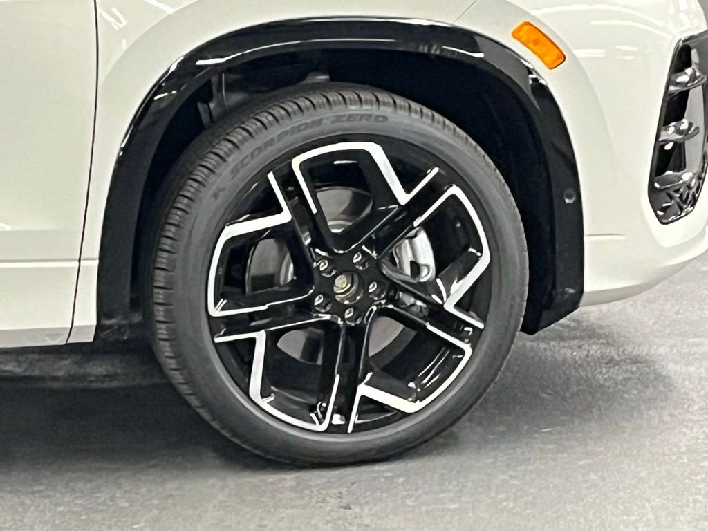 New 2026 Volkswagen Tiguan SEL R-Line image 42