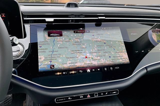 New 2026 Mercedes-Benz E 350 4MATIC Sedan image 10