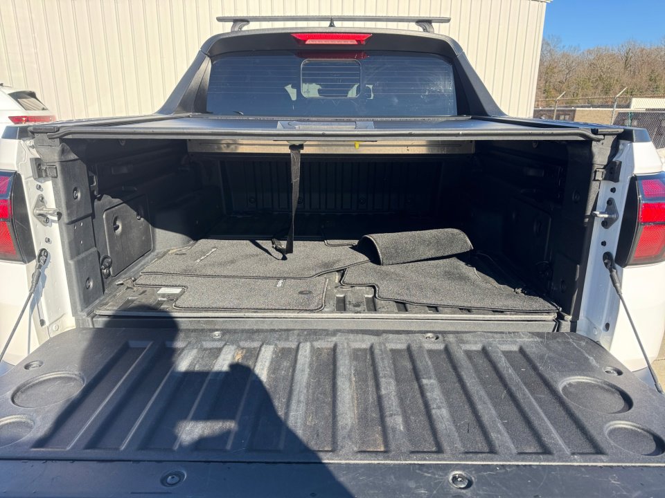 Used 2023 Hyundai Santa Cruz Limited w/ Cargo Package image 19