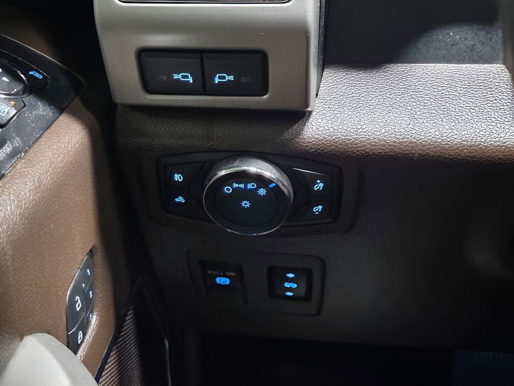 Used 2018 Ford F150 King Ranch AWD/4WD image 23