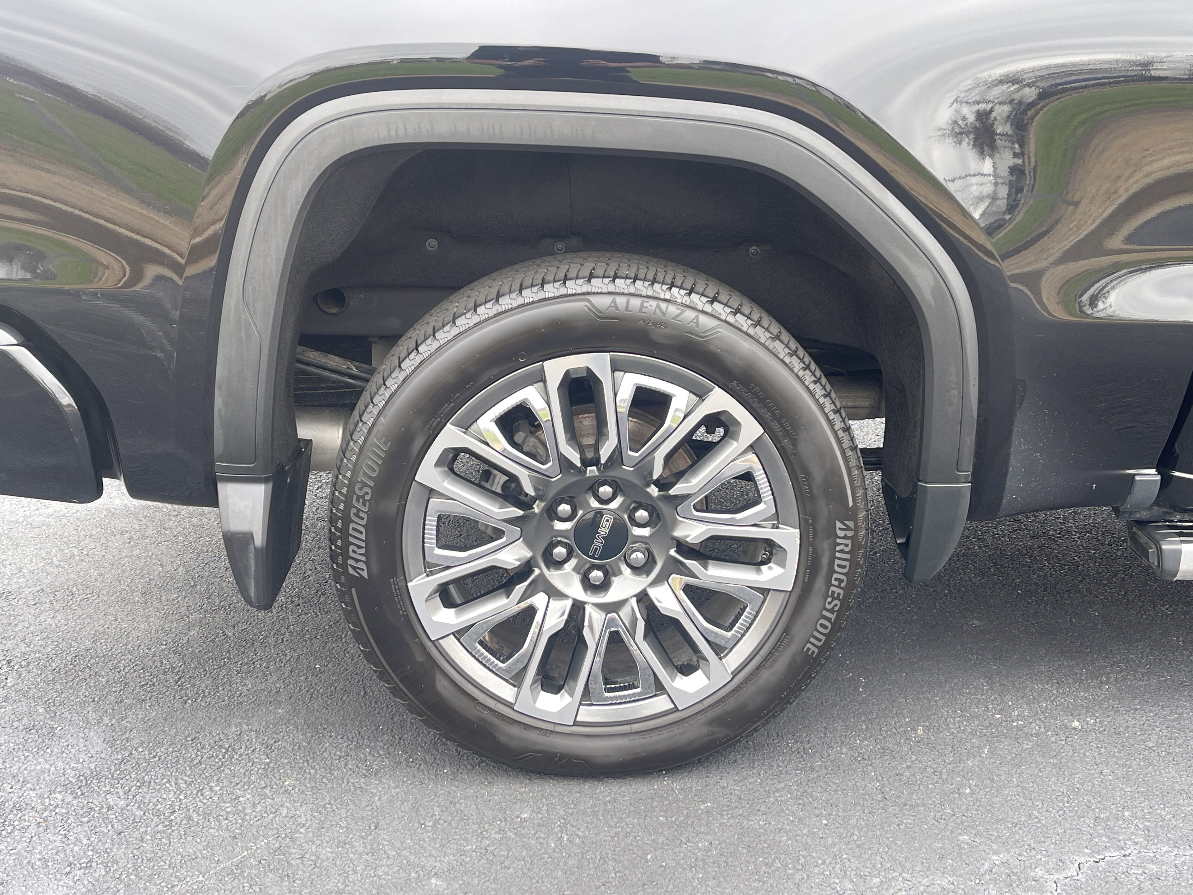 Used 2023 GMC Sierra 1500 Denali Ultimate image 34