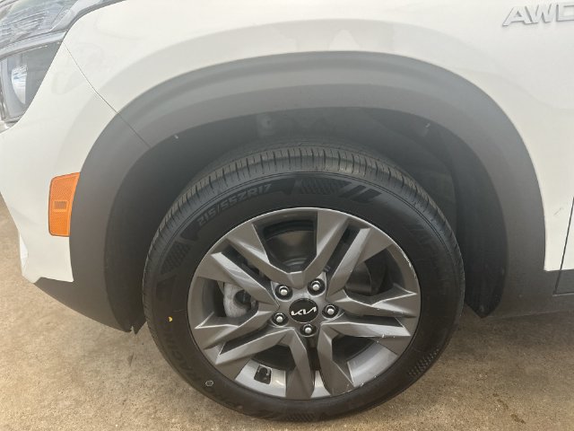 Certified 2023 Kia Seltos LX AWD/4WD image 20