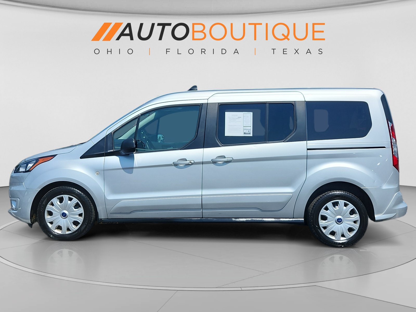 Used 2022 Ford Transit Connect XLT FWD image 2