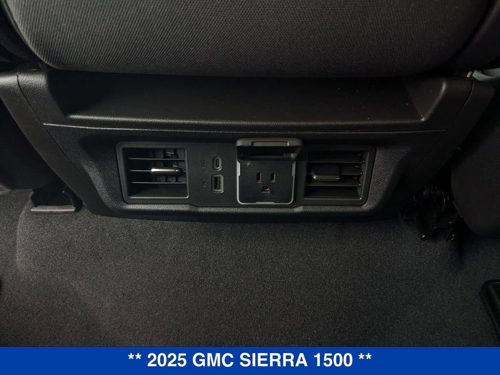 New 2025 GMC Sierra 1500 Elevation image 31