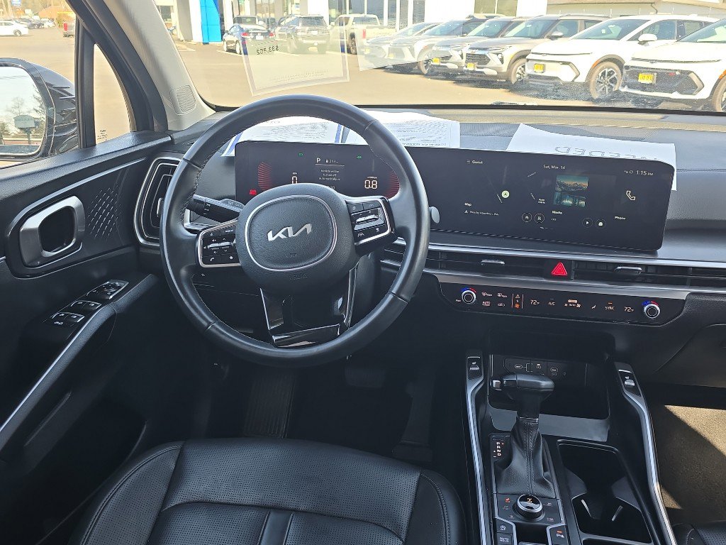 Used 2024 Kia Sorento S image 21