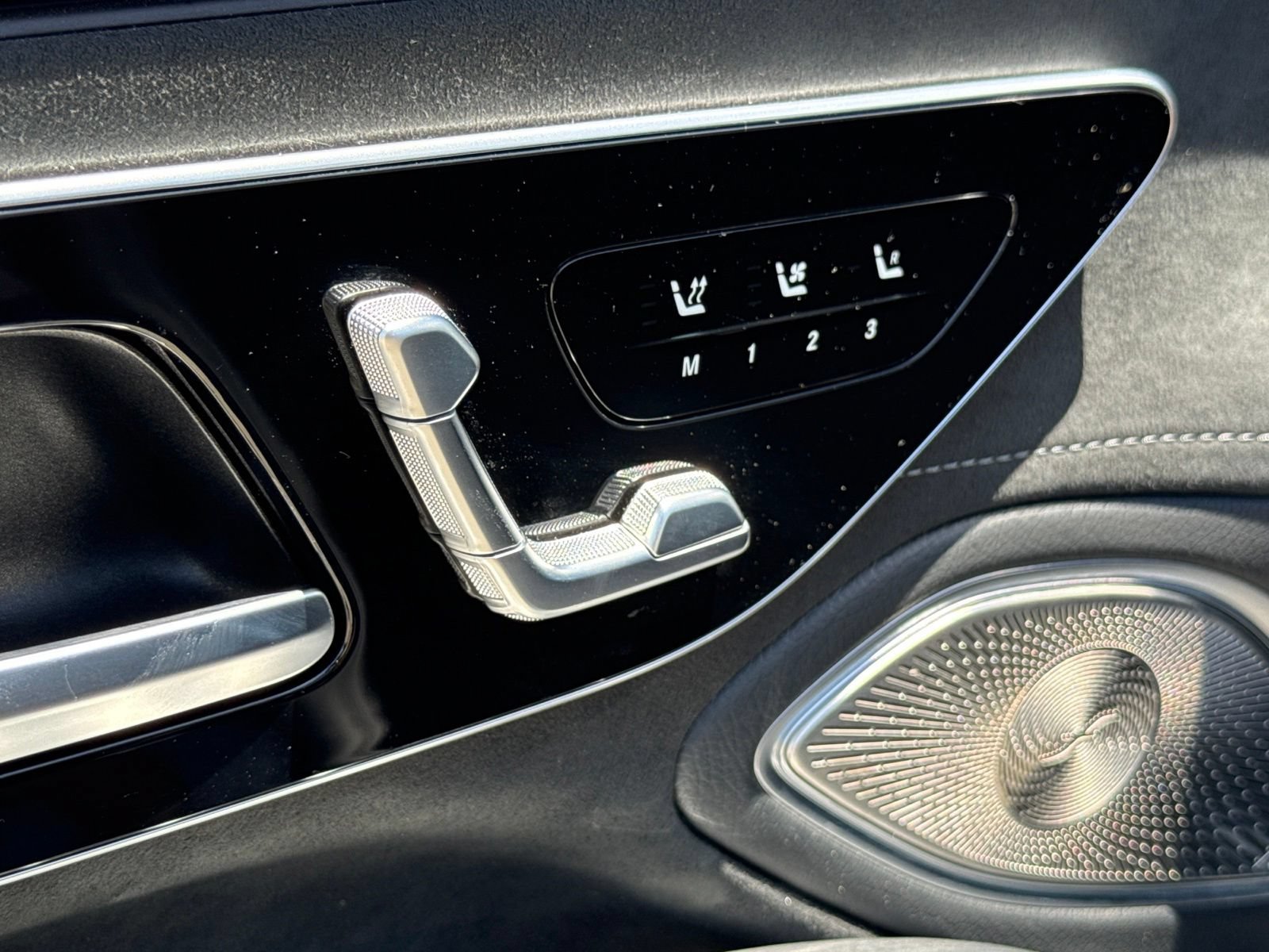 Used 2022 Mercedes-Benz EQS 580 4MATIC Sedan image 23