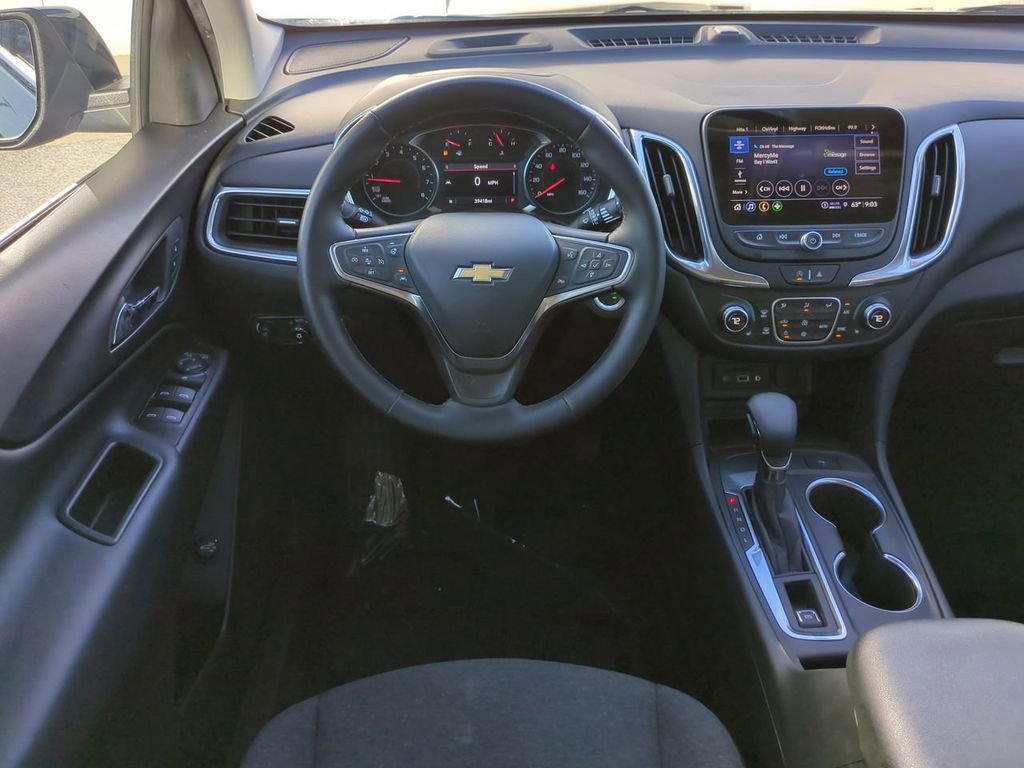 Used 2024 Chevrolet Equinox LT image 16
