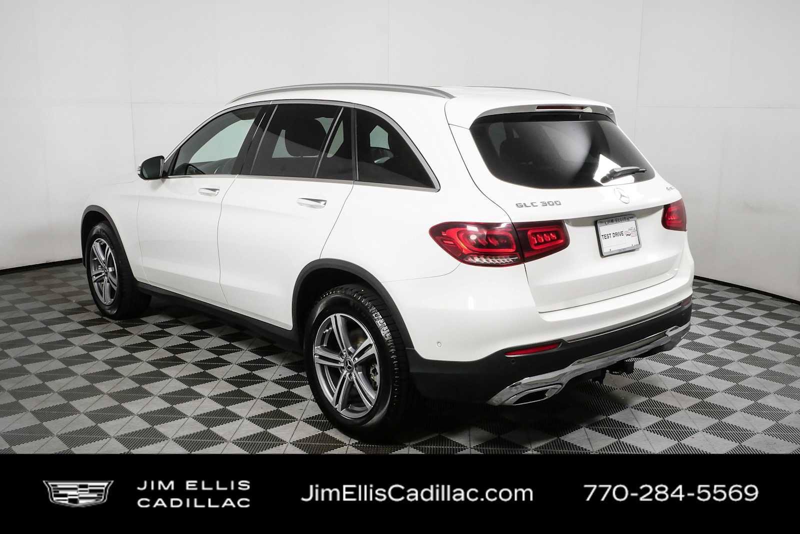 Used 2021 Mercedes-Benz GLC 300 4MATIC w/ Multimedia Package image 28