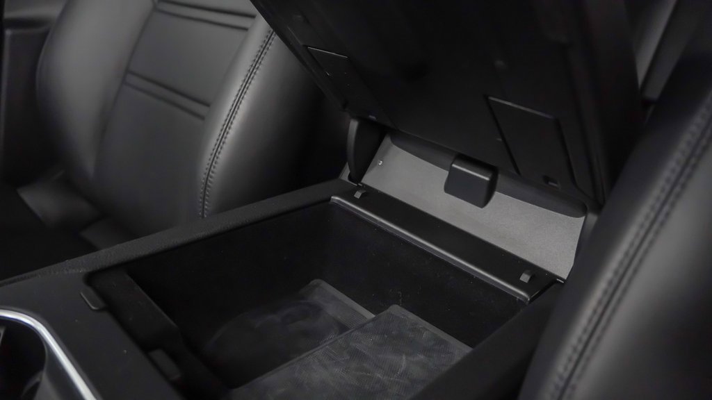 Certified 2023 Porsche Cayenne image 34