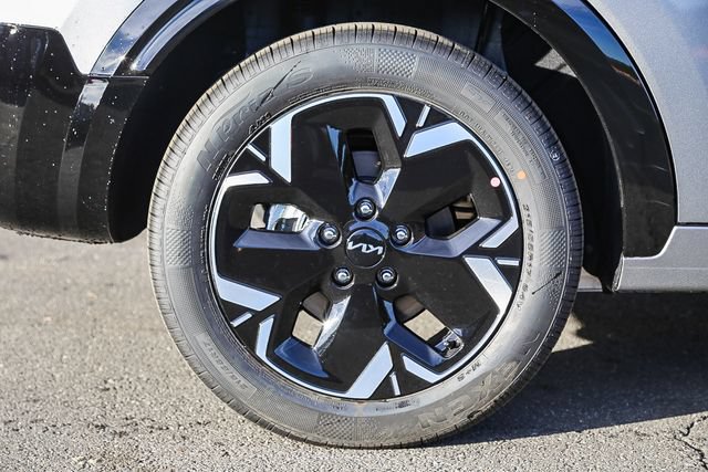New 2026 Kia Niro Wind FWD image 18