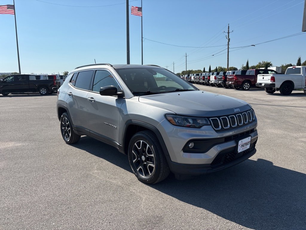 Used 2022 Jeep Compass Latitude w/ Sun and Sound Group