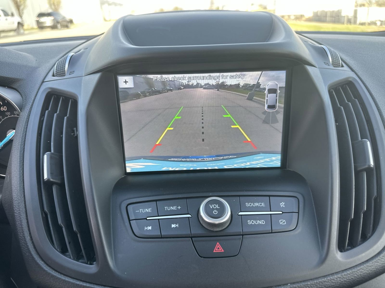 Used 2019 Ford Escape SEL AWD/4WD image 14