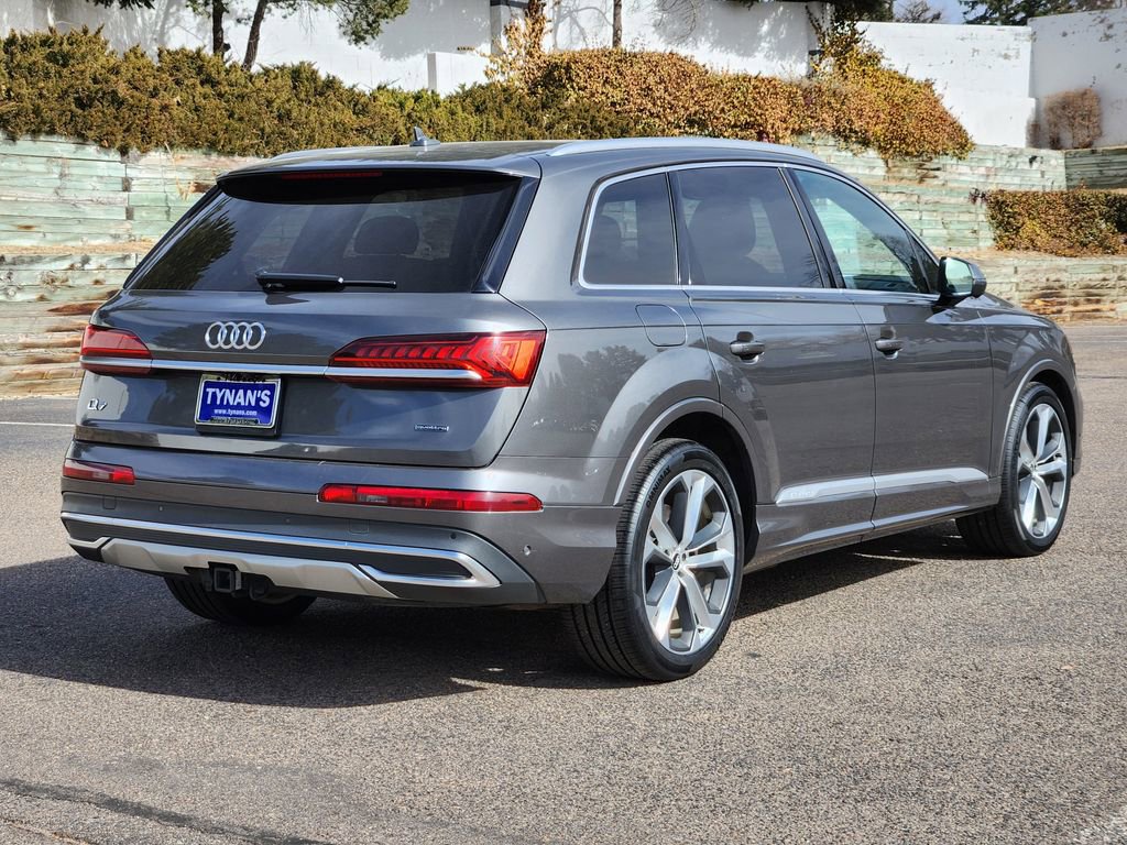 Used 2021 Audi Q7 3.0T Prestige w/ Prestige Package image 3