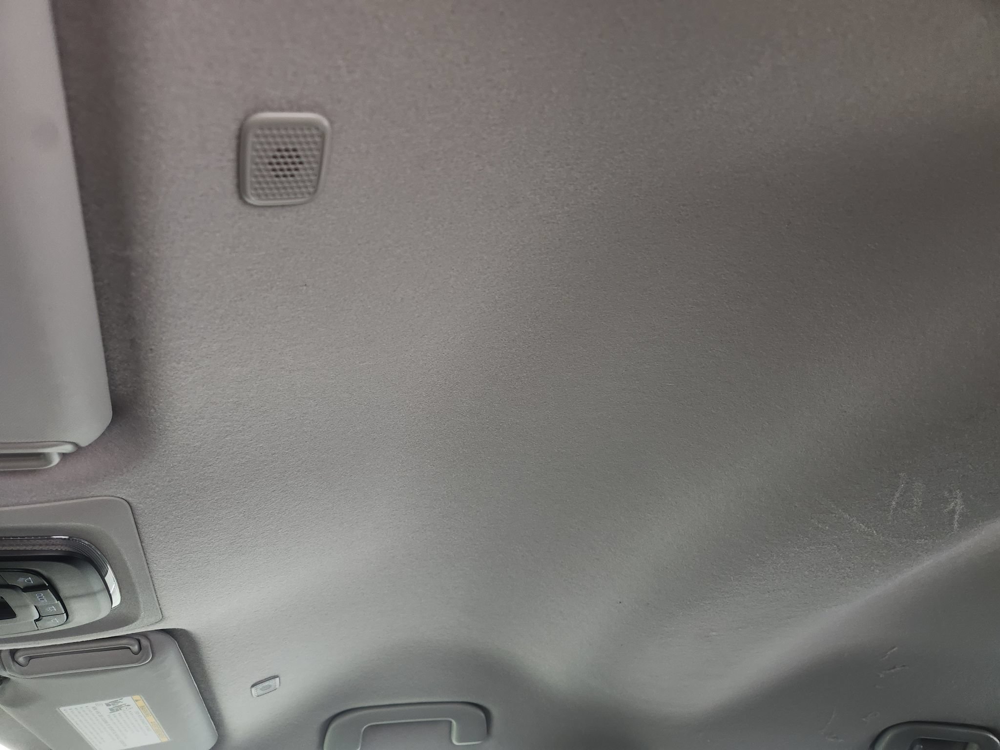 Used 2025 Toyota Corolla Cross LE FWD image 25