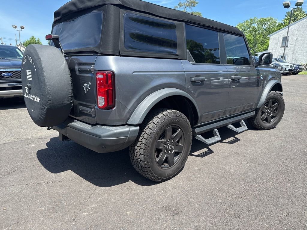 Used 2023 Ford Bronco Black Diamond AWD/4WD image 4