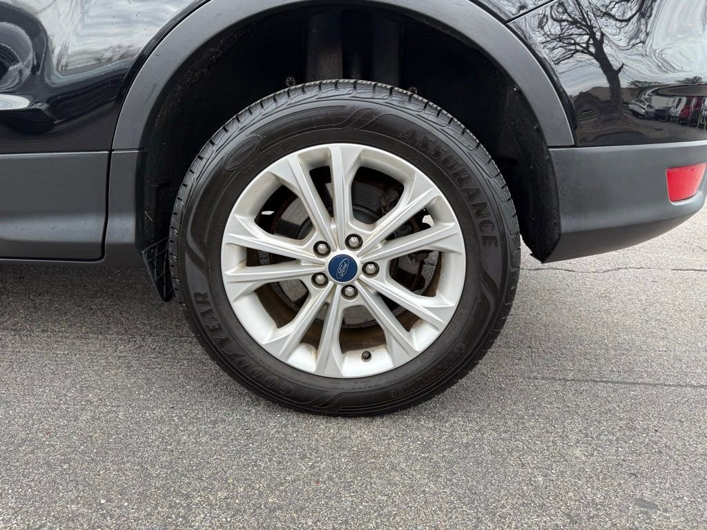 Used 2019 Ford Escape SE image 24