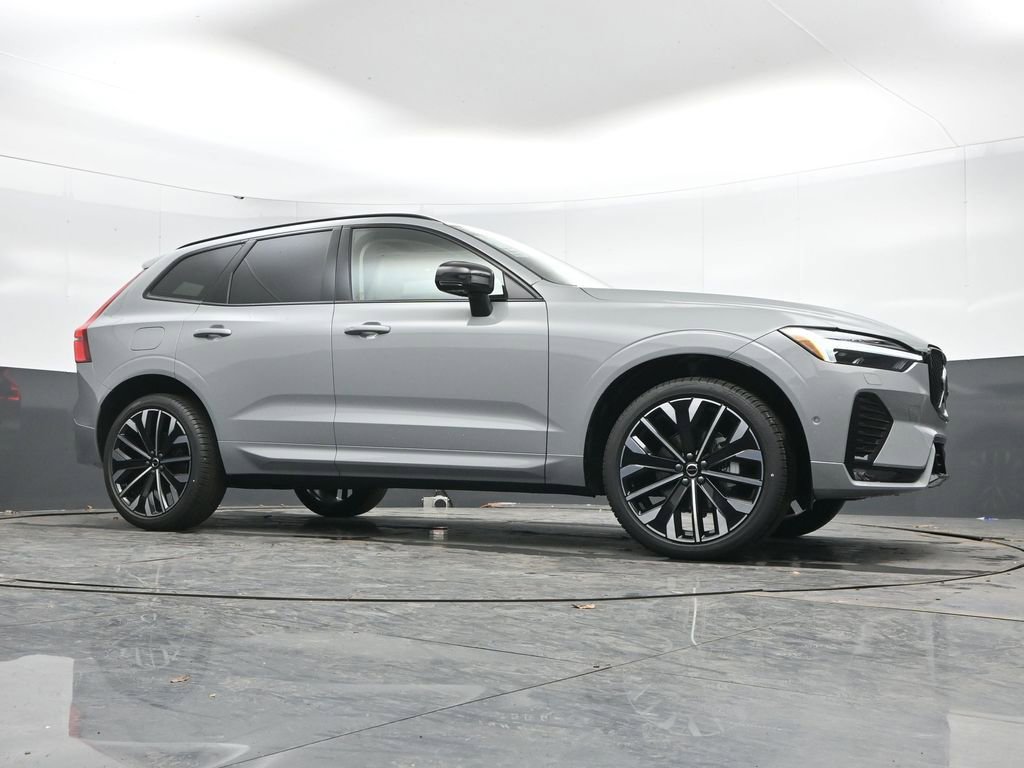 New 2026 Volvo XC60 B5 Ultra w/ Protection Package Premier image 36