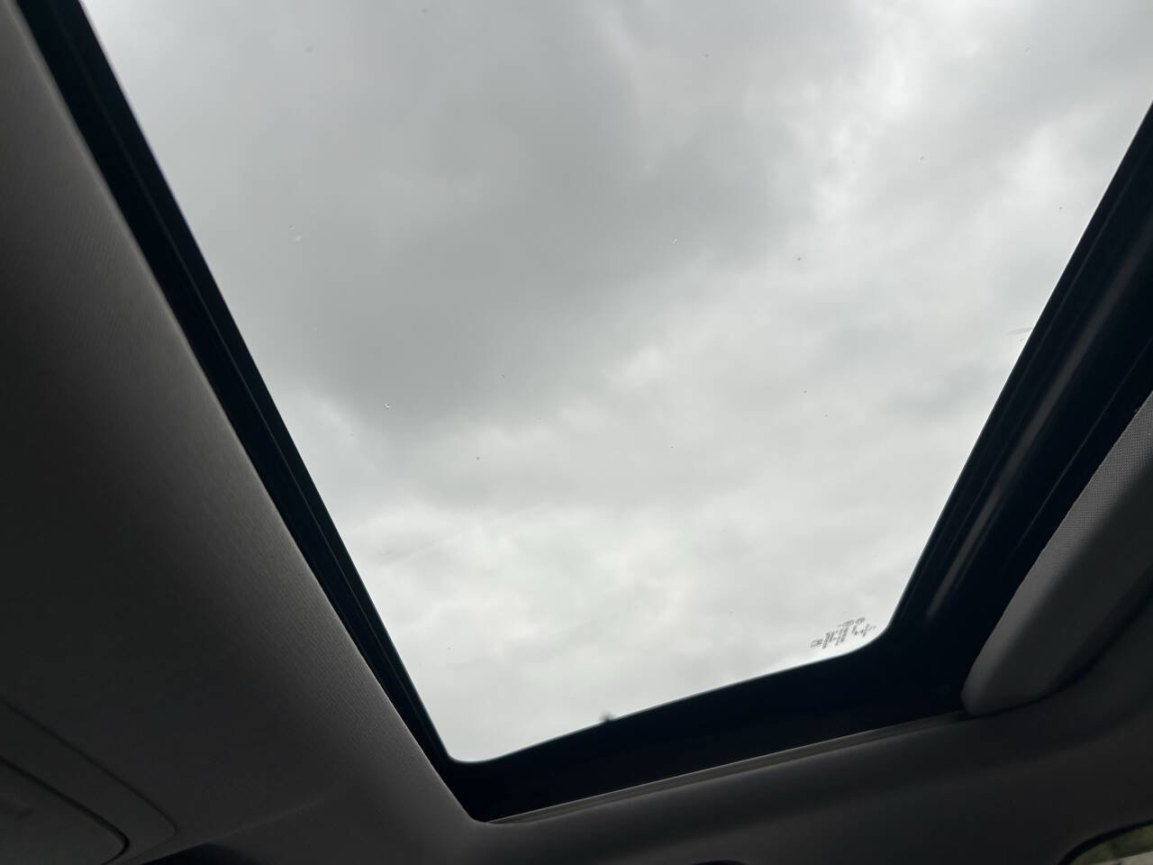 Used 2017 Honda CR-V EX image 24