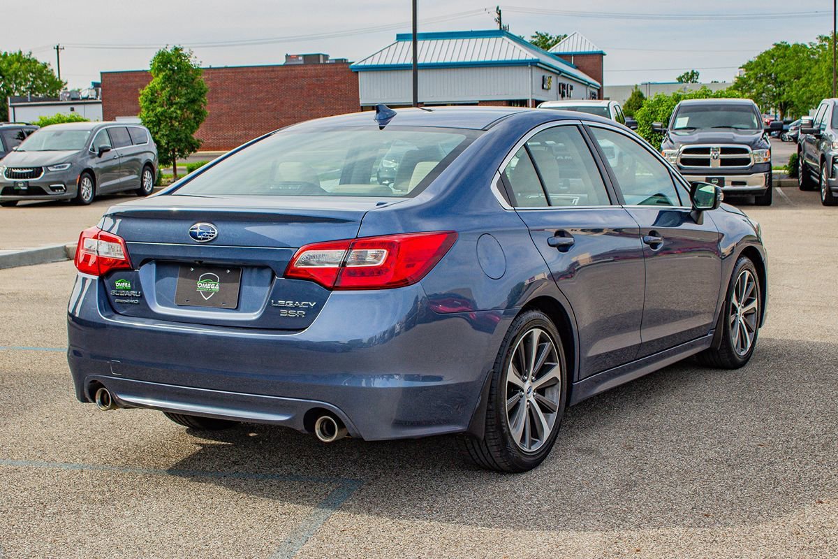 Used 2016 Subaru Legacy 3.6R Limited AWD/4WD image 8