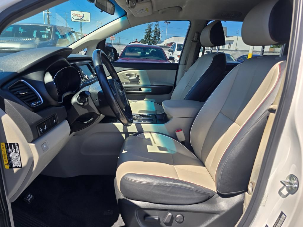 Used 2020 Kia Sedona EX FWD image 21