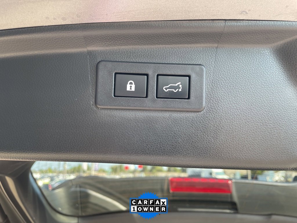 Used 2022 Subaru Outback Premium image 32