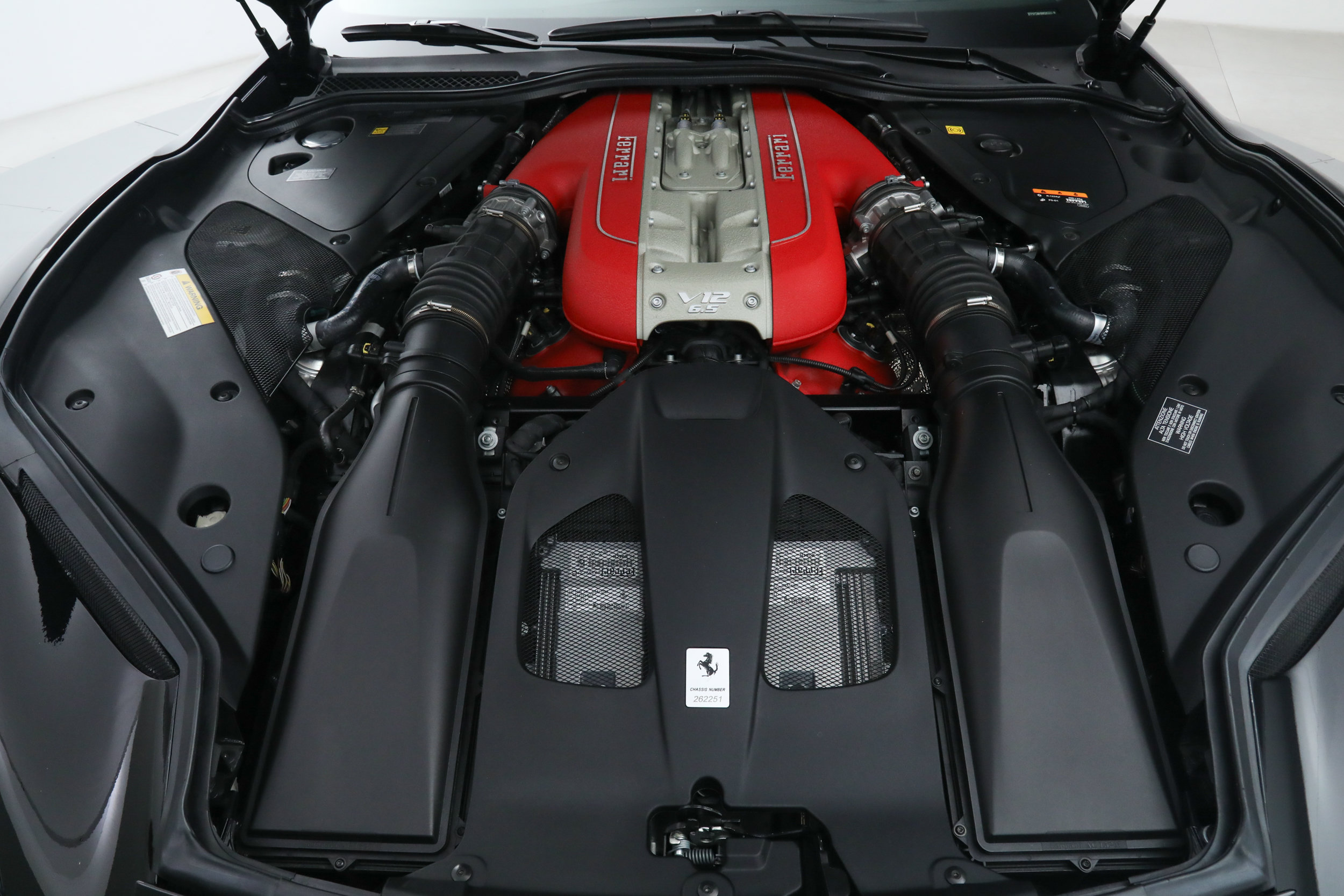 Certified 2021 Ferrari 812 GTS RWD image 33