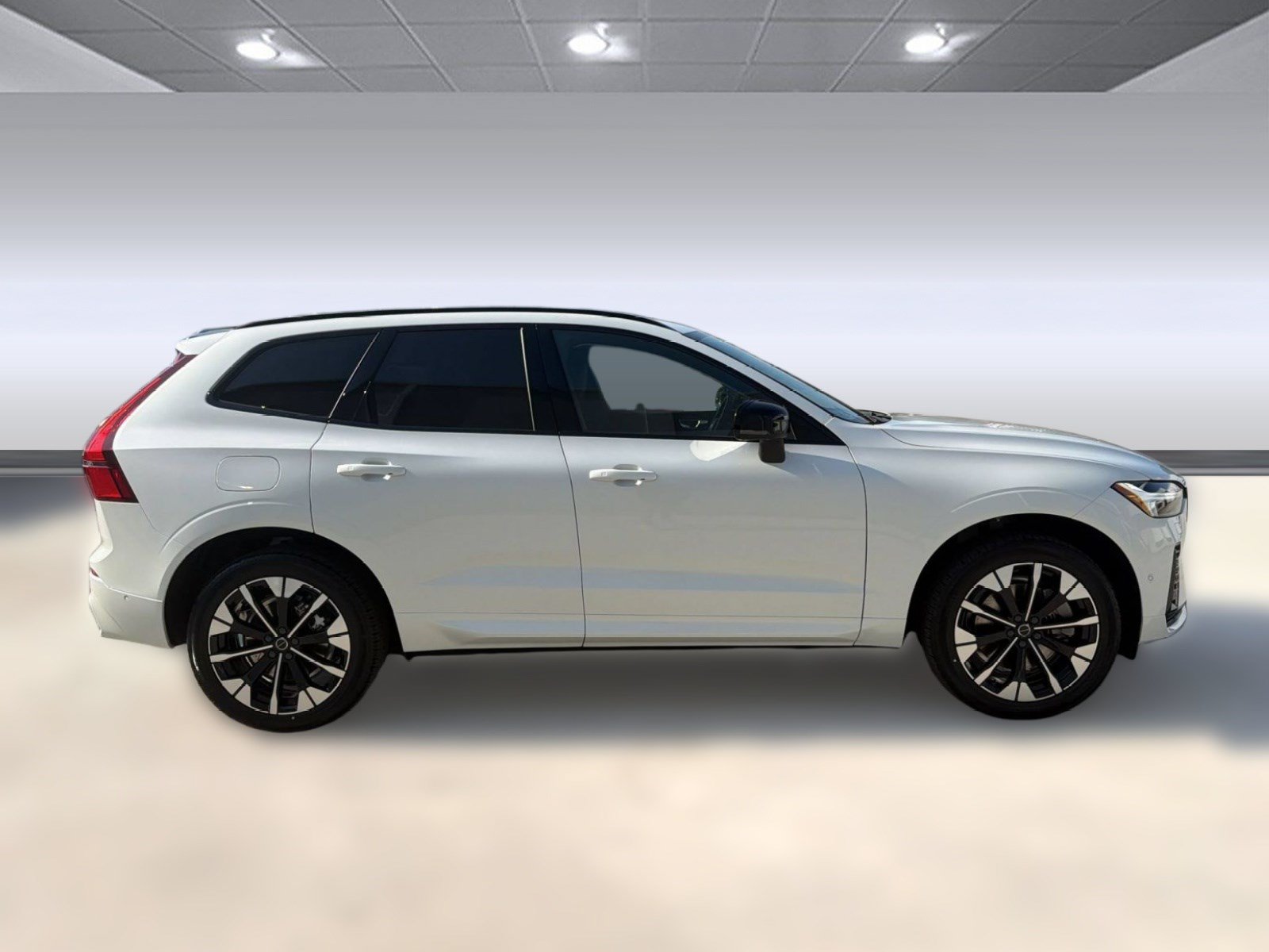 New 2026 Volvo XC60 T8 Plus w/ Climate Package AWD/4WD image 8