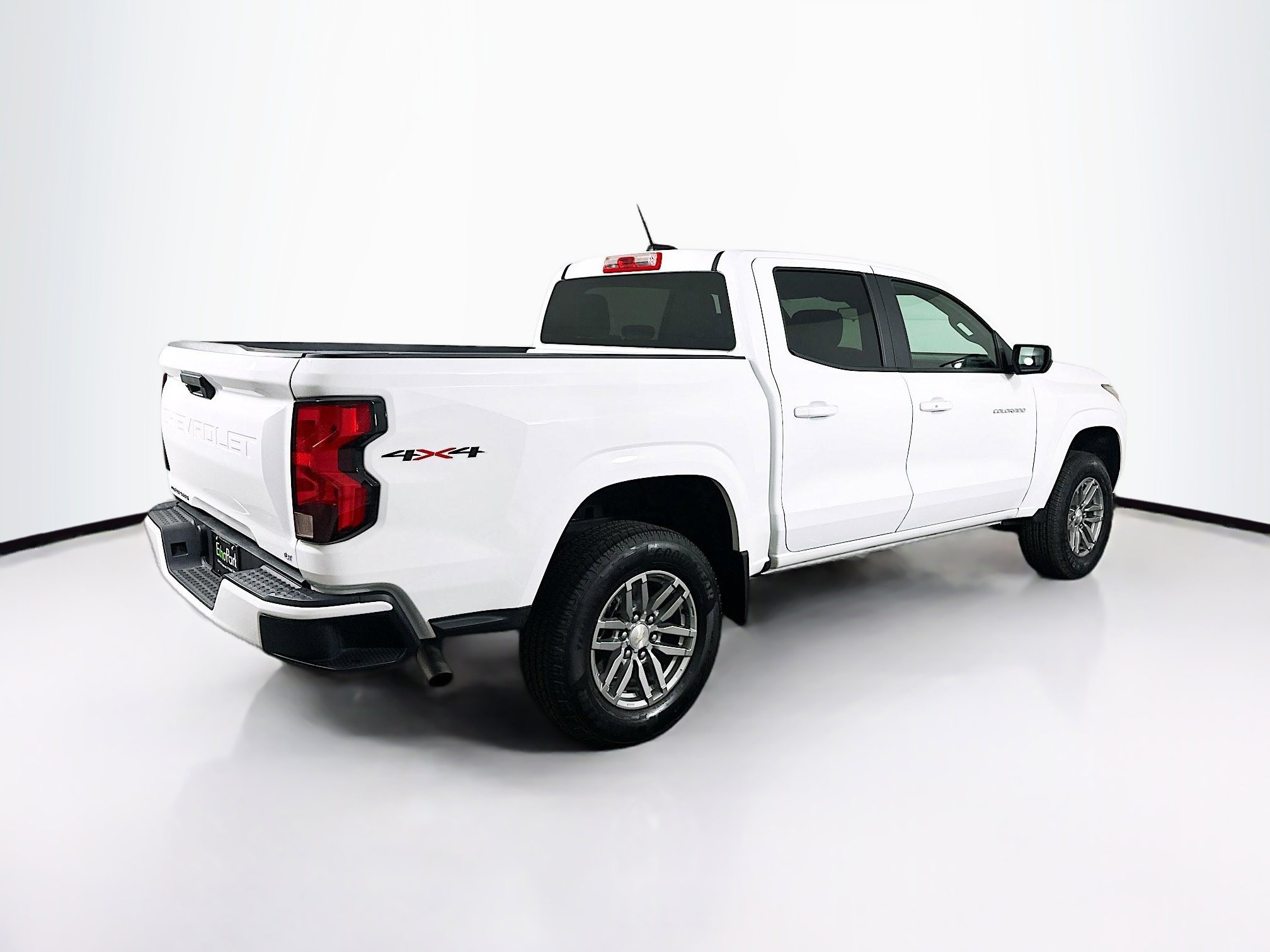 Used 2024 Chevrolet Colorado LT image 9