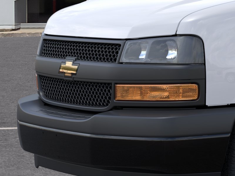 New 2025 Chevrolet Express 2500 w/ Driver Convenience Package RWD image 15
