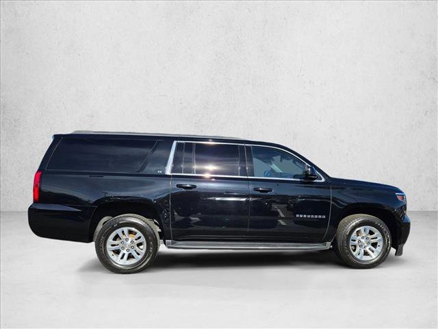 Used 2019 Chevrolet Suburban LT image 4