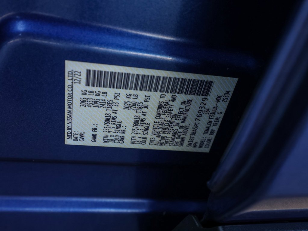 Used 2023 Nissan Rogue SV image 33