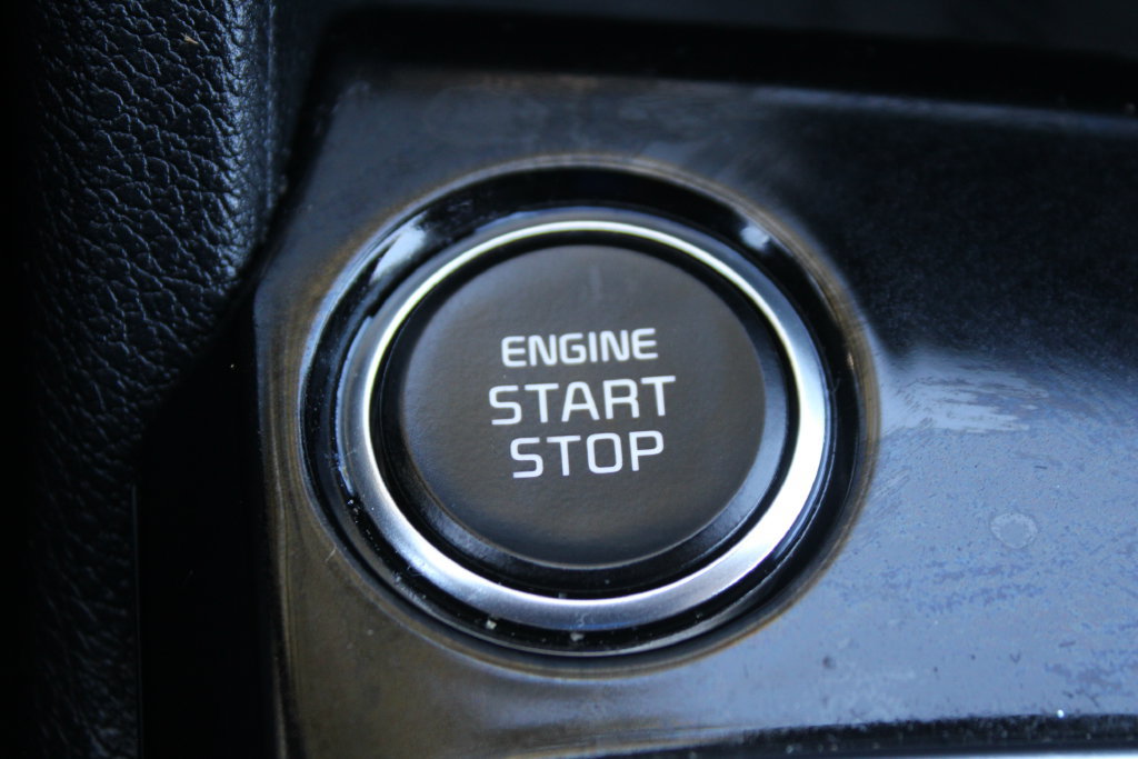 Certified 2025 Kia Sportage EX FWD image 32