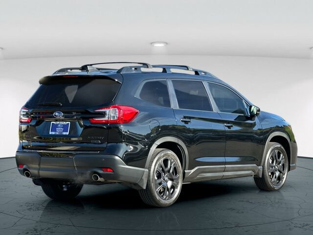 Certified 2025 Subaru Ascent Bronze Edition w/ Onyx Package image 6