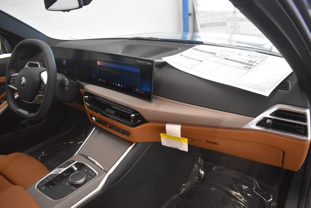 New 2026 BMW 330i xDrive Sedan w/ Convenience Package AWD/4WD image 18