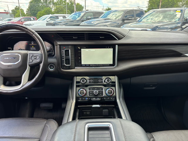 Used 2023 GMC Yukon Denali w/ Denali Reserve Package AWD/4WD image 6