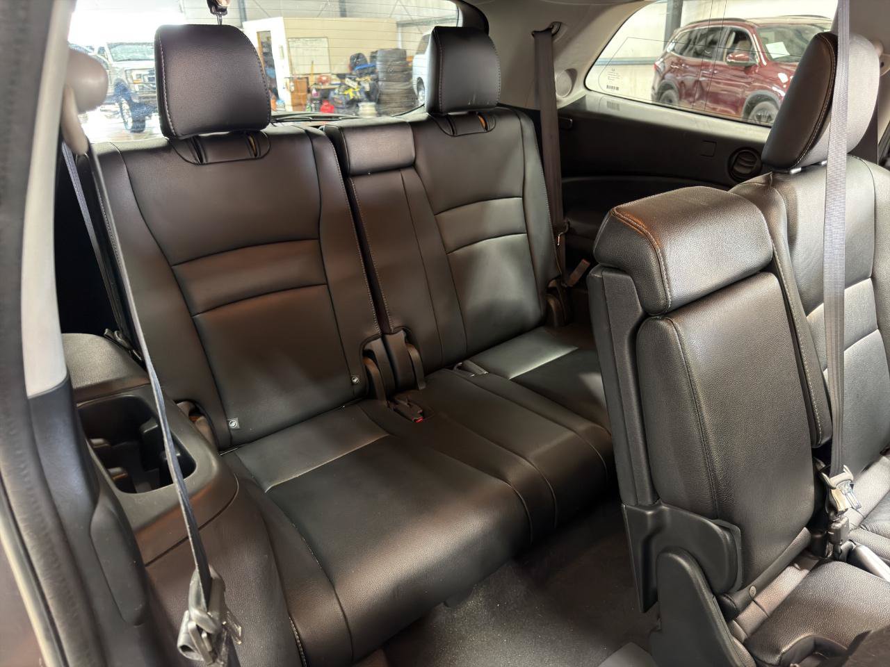 Used 2016 Honda Pilot Touring image 29