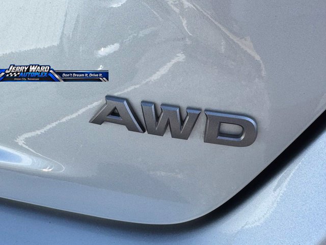 Used 2025 Nissan Altima 2.5 SR AWD/4WD image 8