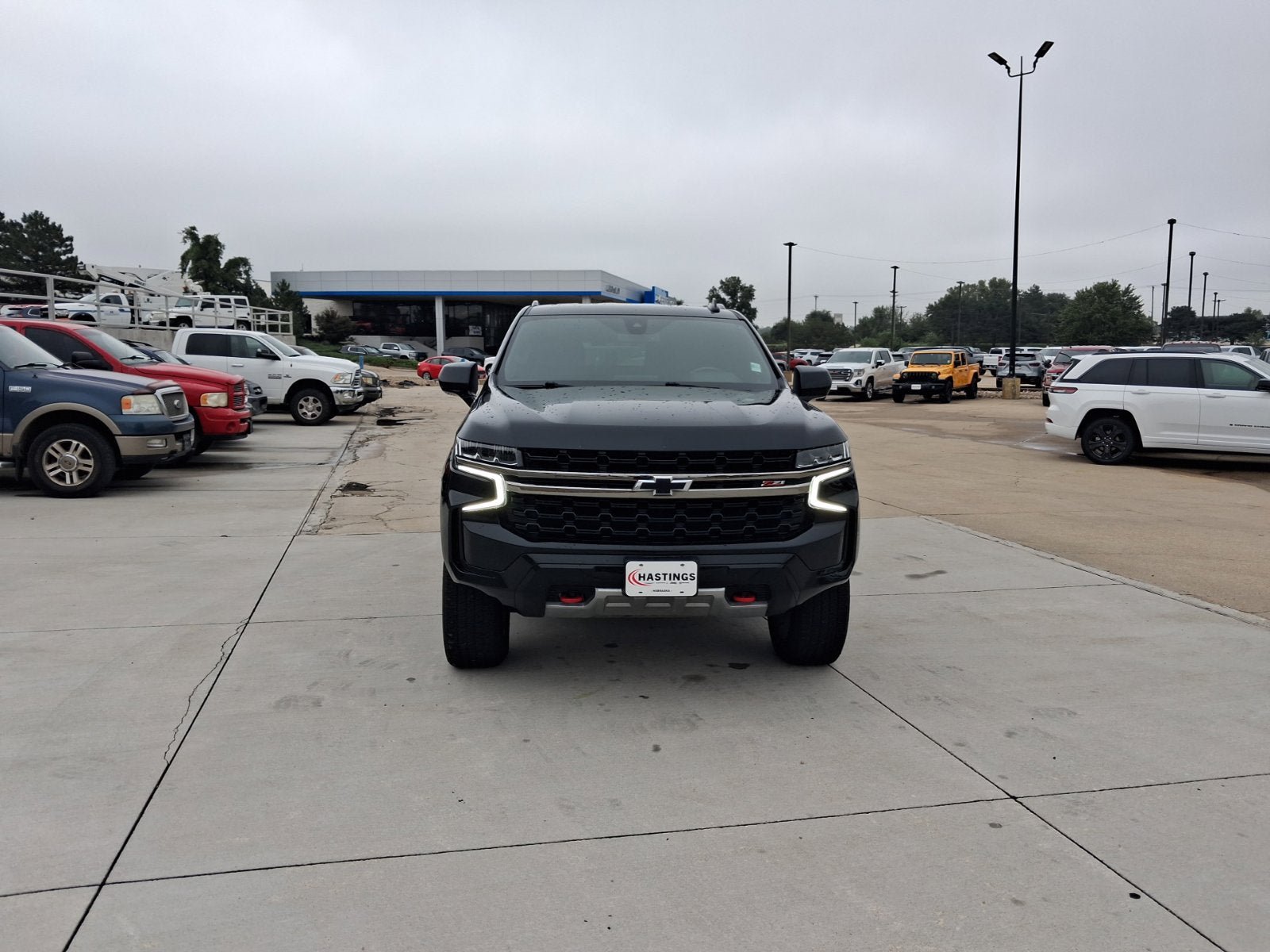 Used 2021 Chevrolet Suburban Z71 w/ Rear Media and Nav Package AWD/4WD image 8