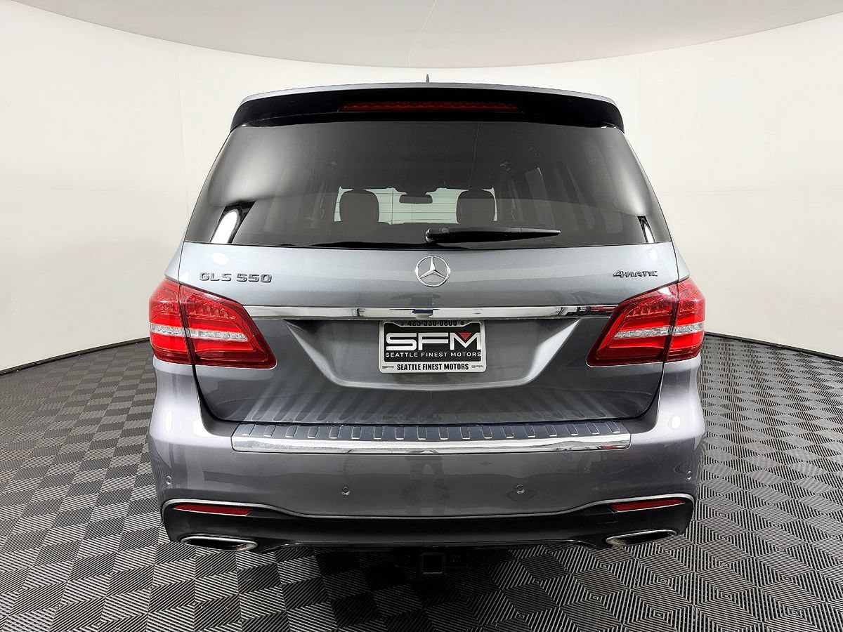 Used 2018 Mercedes-Benz GLS 550 4MATIC image 10